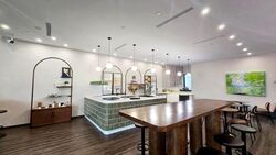 Science Park Drive (D5), Retail #529541551